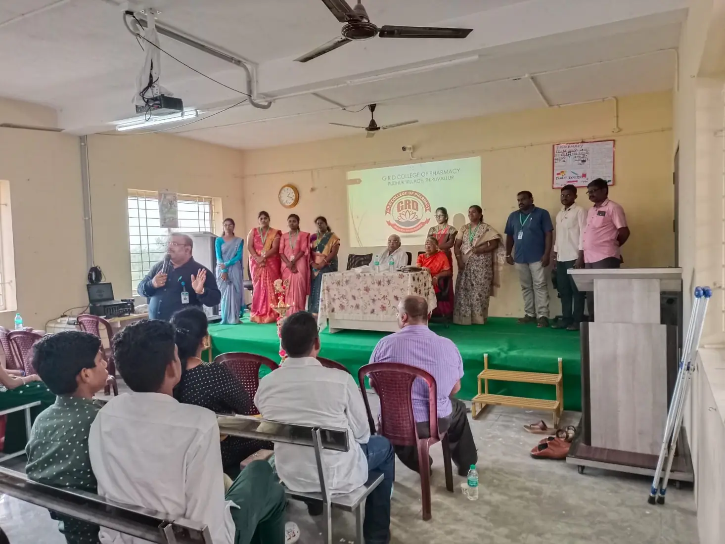 Past College Seminar Program at GRD College of Pharmacy
